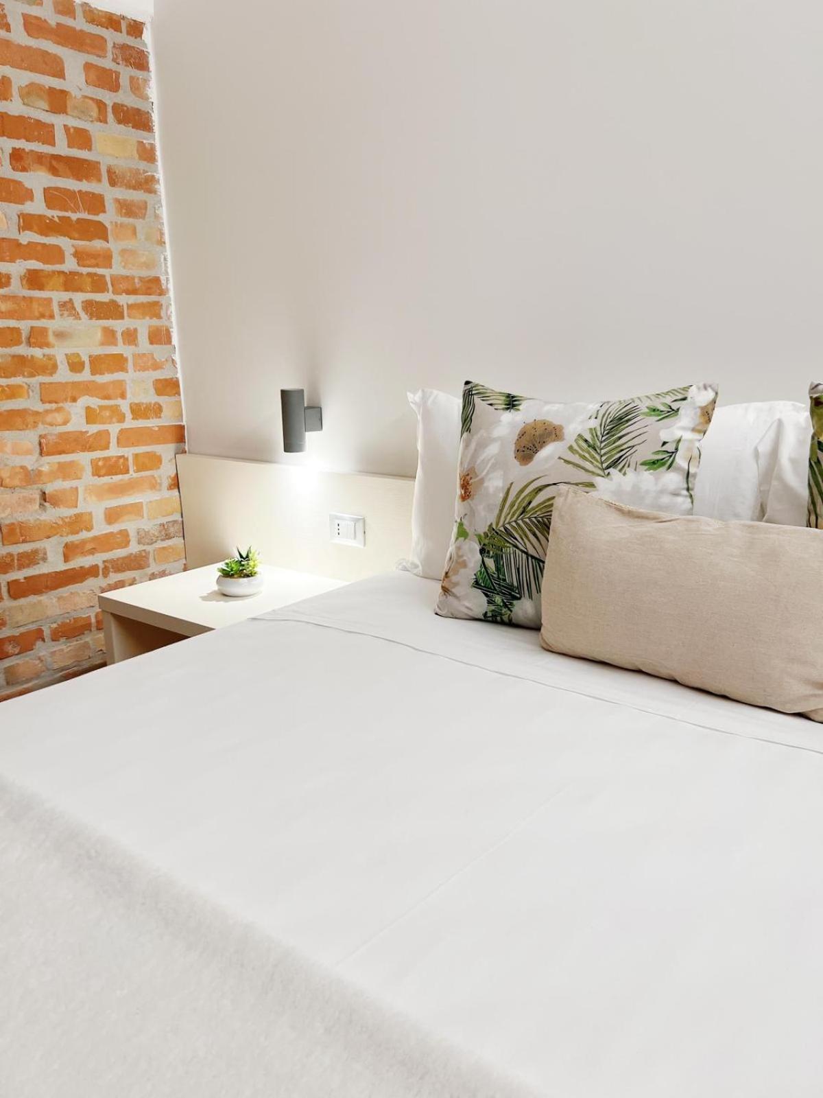 Simona Rooms Портоканноне Экстерьер фото